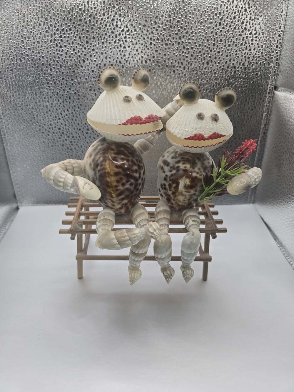 Vtg Handmade Sea Shell Folk Art Sculpture Figure Romantic Frog Couple Wood Chair